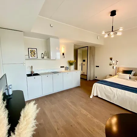 Elegance - Centre Free Parking Apartment Tallinn